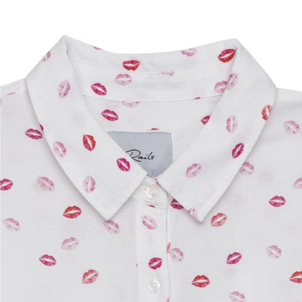 Rails White Shirt with Pink Lip Print
